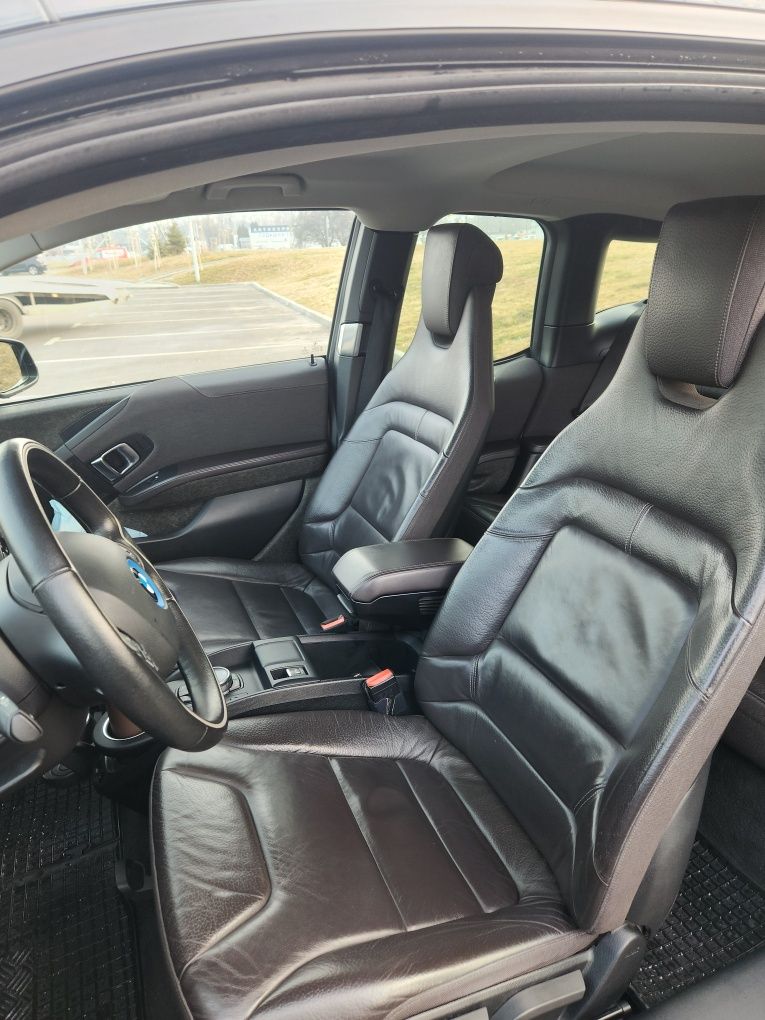 BMW i3 60 ah всички екстри без панорама