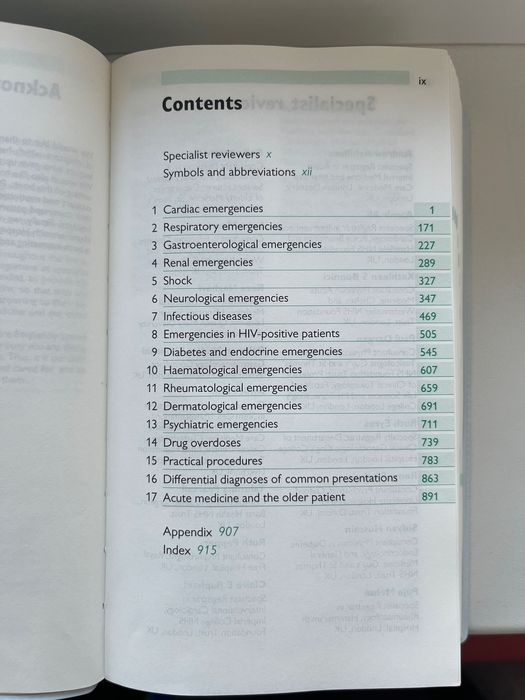 Vând carte de medicină Oxford