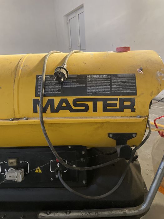 Suflanta aer cald pe motorina