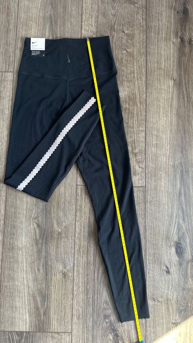 NIKE Yoga Dri-FIT Luxe leggings / XS / NOI / Pret initial 90€ =450 lei