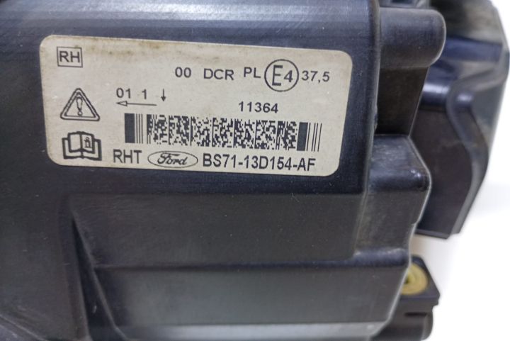 Far xenon dreapta BS7113D154AF Ford Mondeo MK4 (facelift)