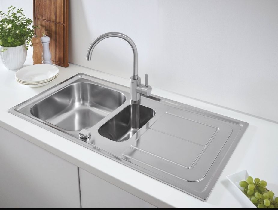 Кухонная мойка новая