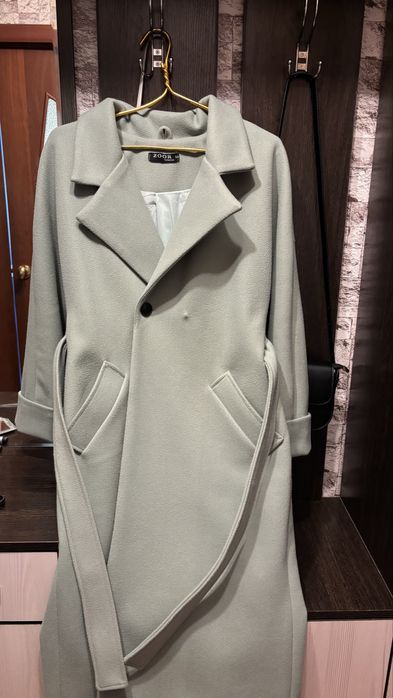 Пальто демисезонное