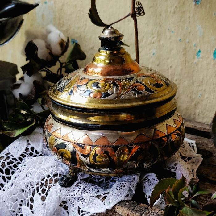 Кутия месинг и мед