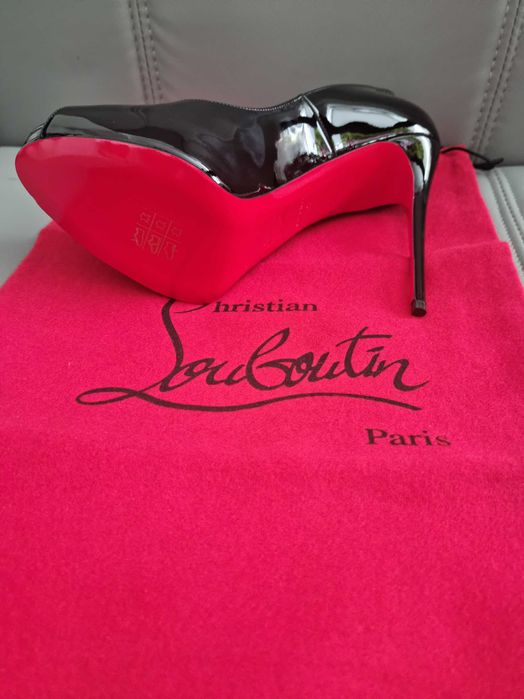 Christian Louboutin Pantofi