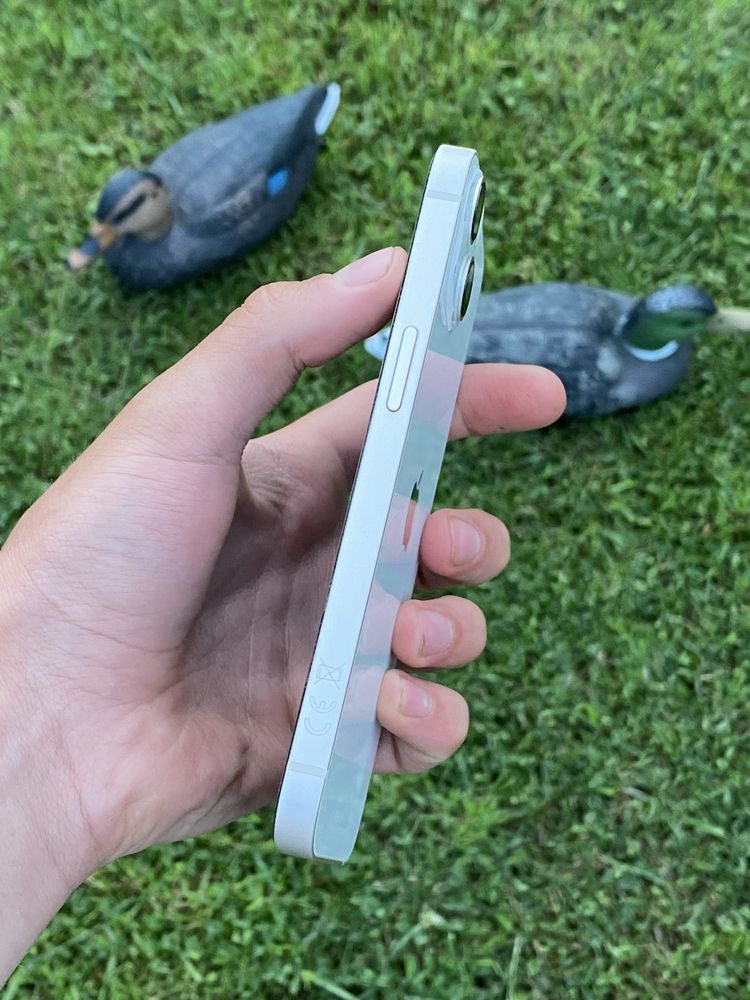 iPhone 13 Starlight / айфон 13