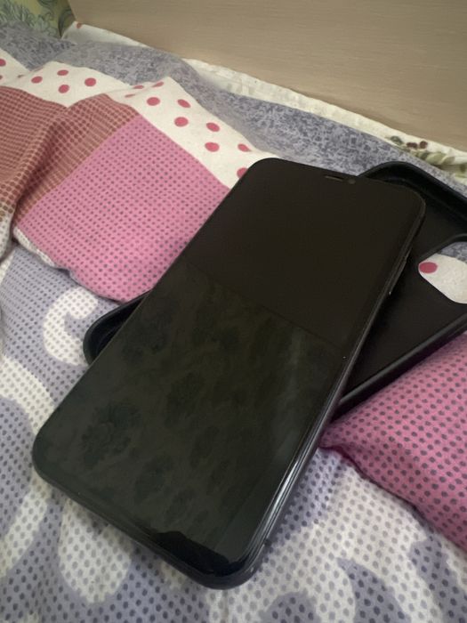 Iphone 11 в идеальном состоения