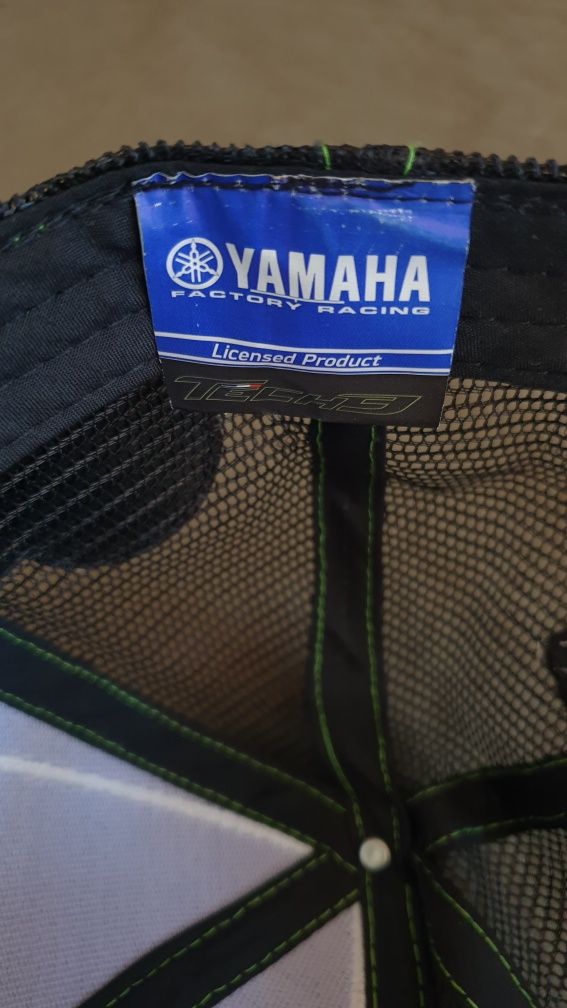 Оригинална шапка YAMAHA TECH 3