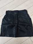 Къса пола на Zara Basic