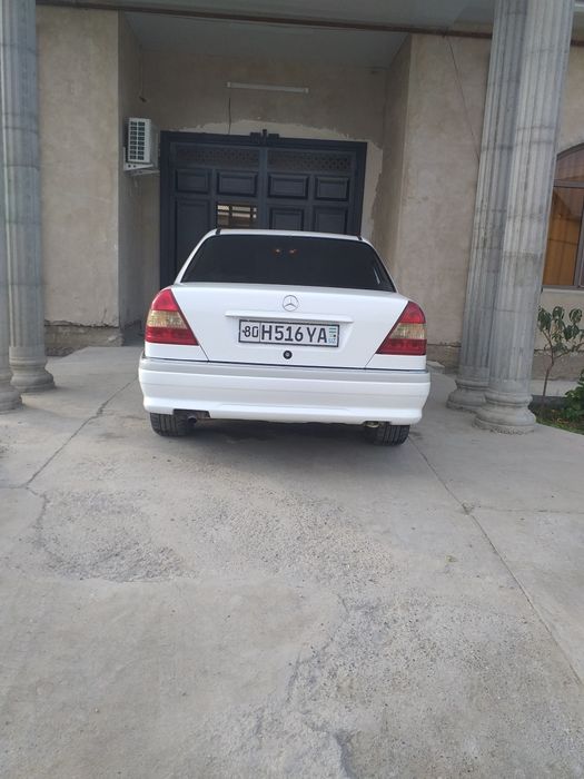 Продаётся мерседес w202 c320