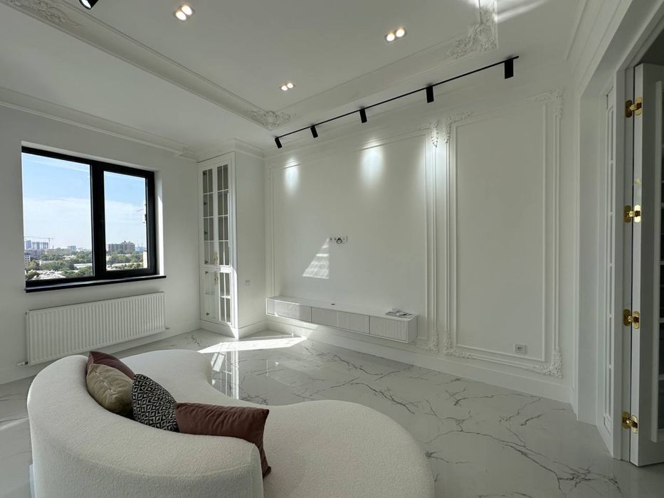 Срочно Продаётся Ц.5 Ж.К Мухташам 2/комнатная Упаковка квартира