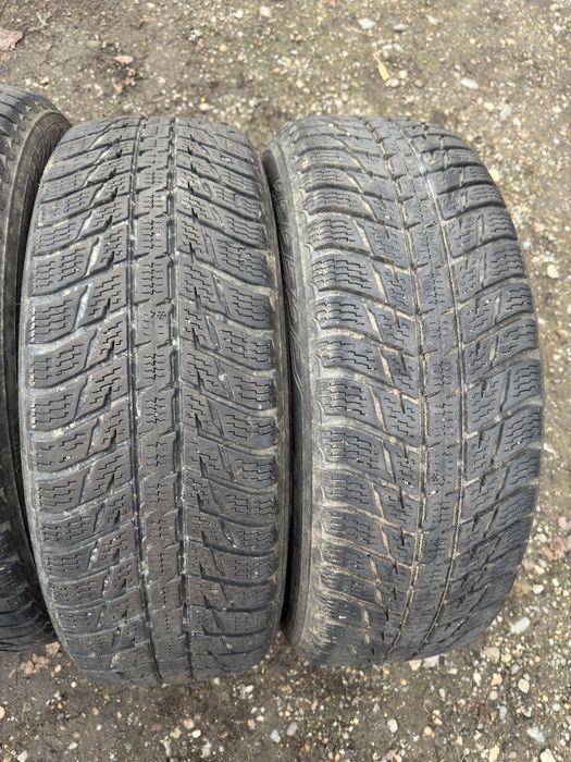 Set 4 anvelope 225 65 r17 Nokian de iarna