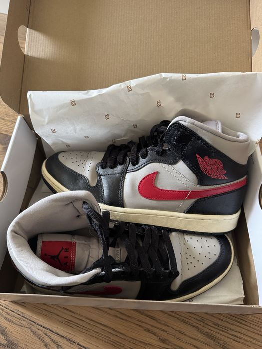 Nike AIR Jordan 1 MID, маратонки, 41 размер