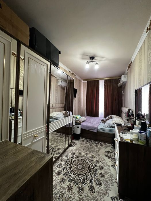 СРОЧНО продается 2-х в 3-х комнатную с ремонтом на Юнусабаде