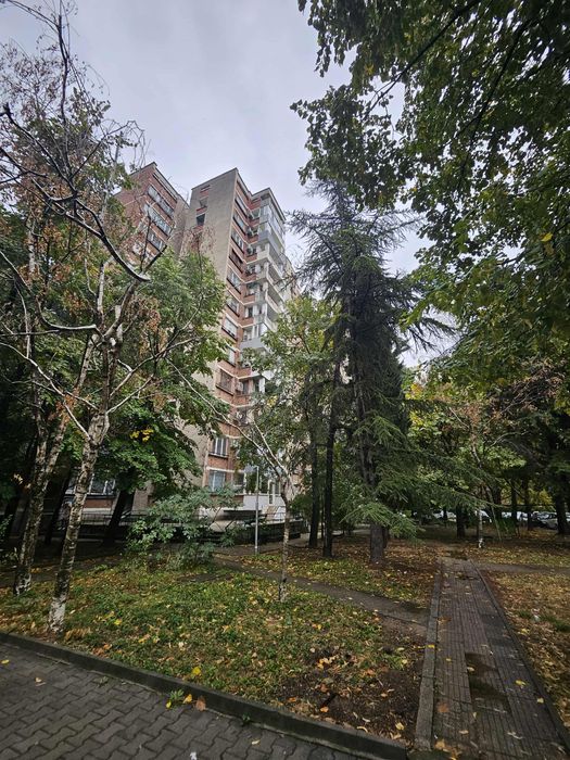 Апартамент-централна част