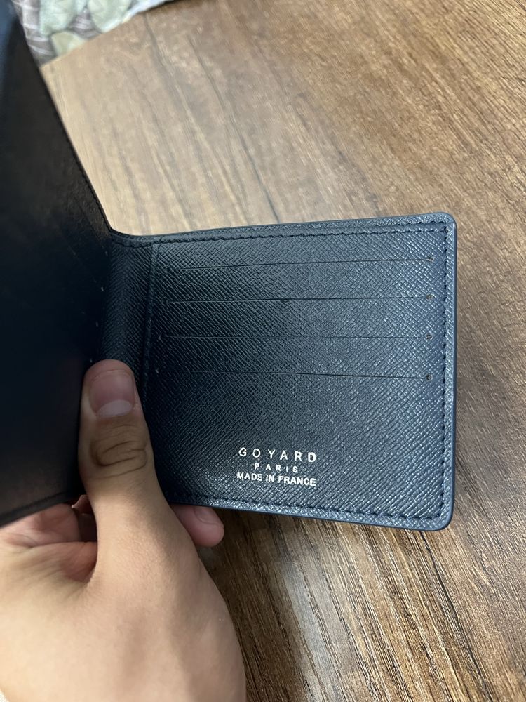 Портмане Goyard.