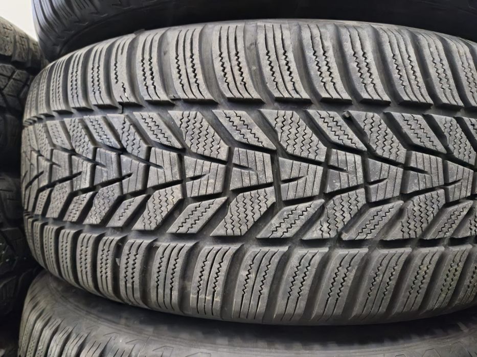4 anvelope iarna Hankook 255 55 18 aproape noi