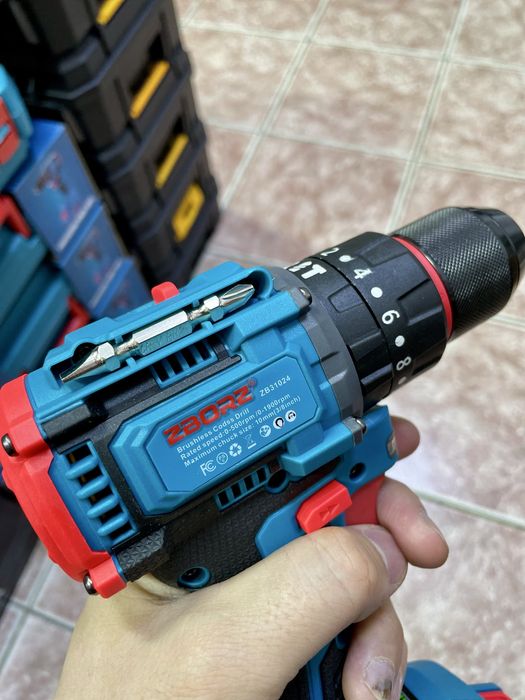 Аккумуляторный шуруповерт, Шуруповерт, Дрель