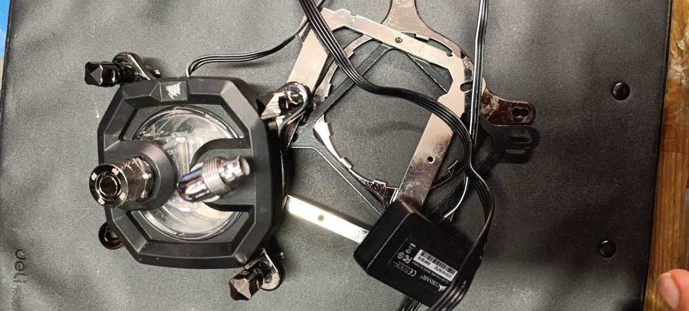 Водно охлаждане за видео карта и процесори