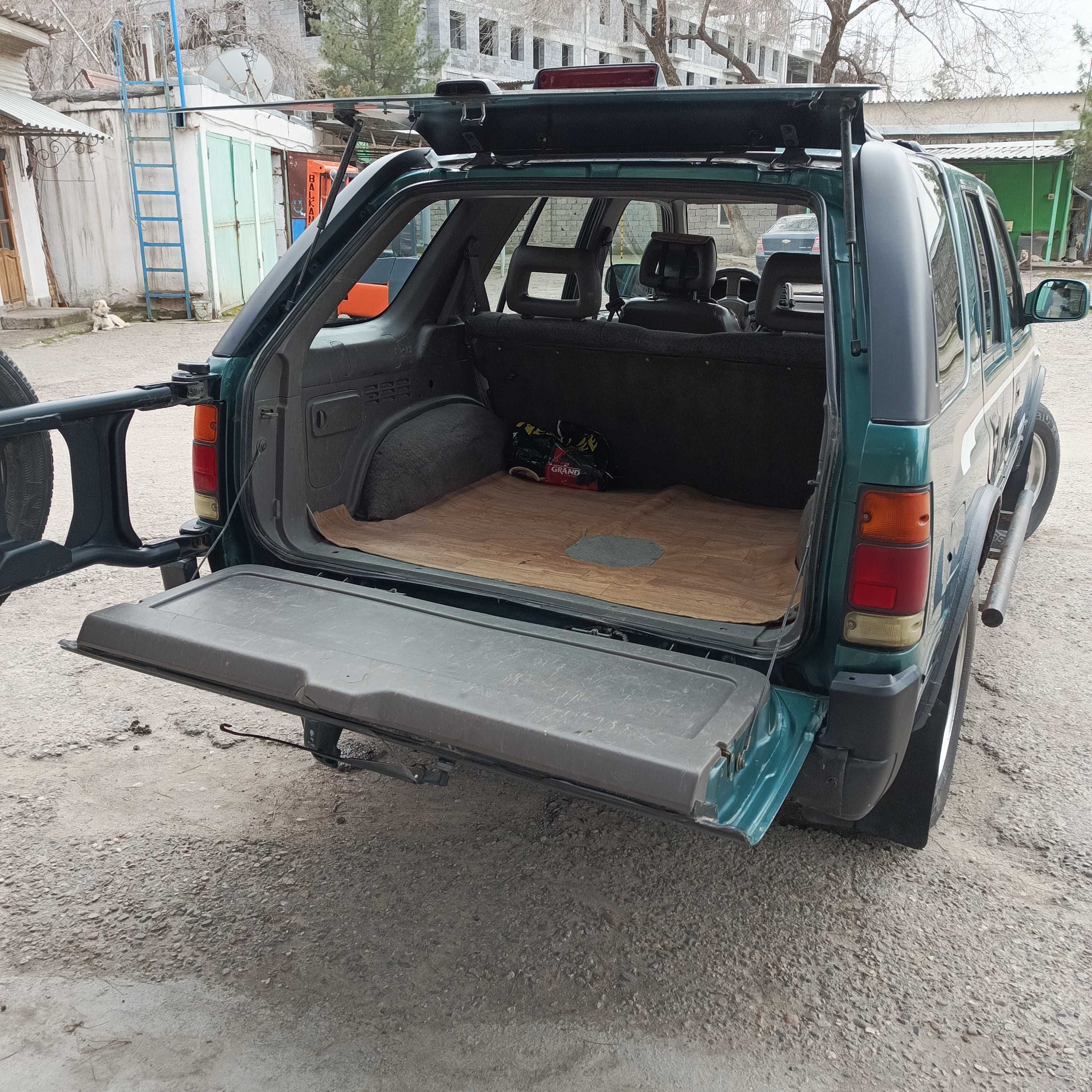 Продается внедорожник Isuzu rodeo