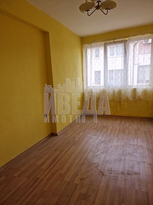 2-стаен в Варна-Базар Левски площ 62