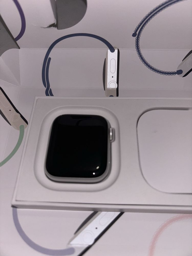 Apple watch SE Gen 2 44mm silver