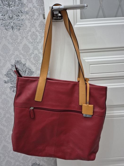 Продам сумку кожанную