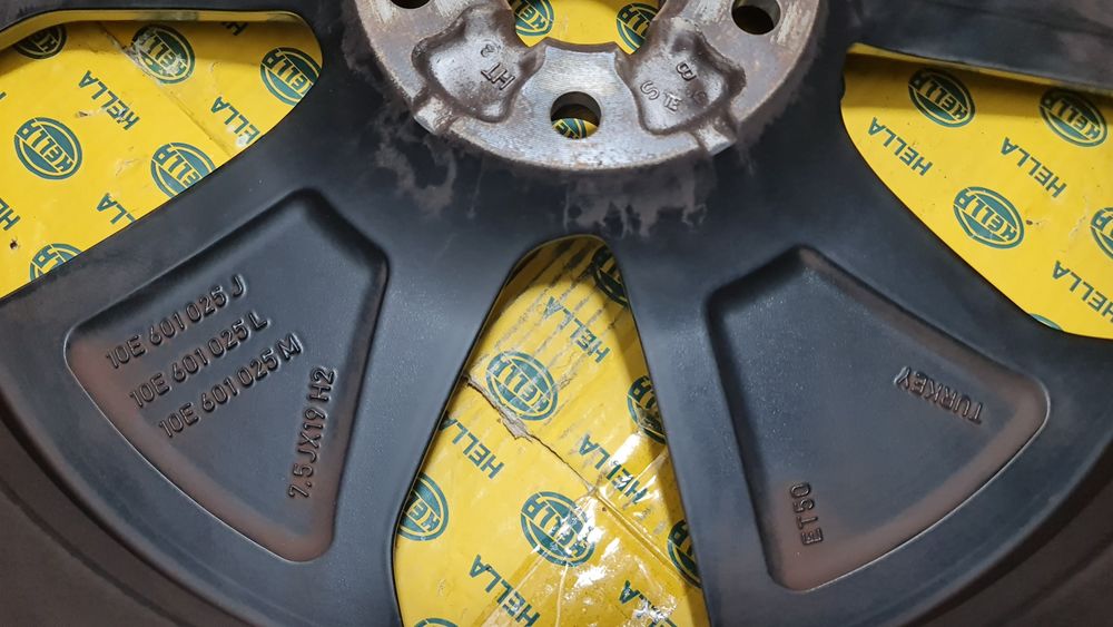 Janta 19 Seat Cupra Typhoon 10E601025L