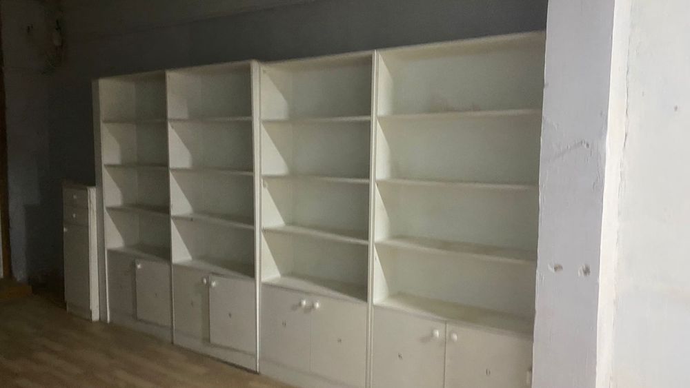 Продается Шкаф полки