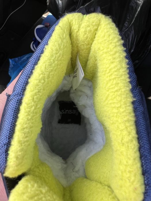 Vand incaltaminte copii 3-5 ani Zara Reserved..