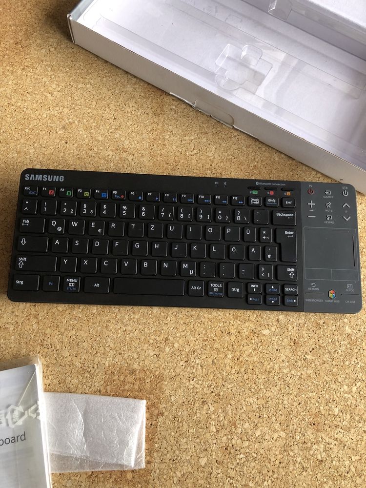 Samsung Wireless Keyboard VG KBD2000 ZG