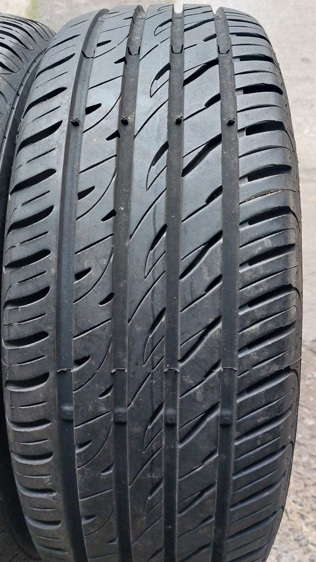 Гуми 215/60/17 Esa Tecar Spirit Pro 4 броя