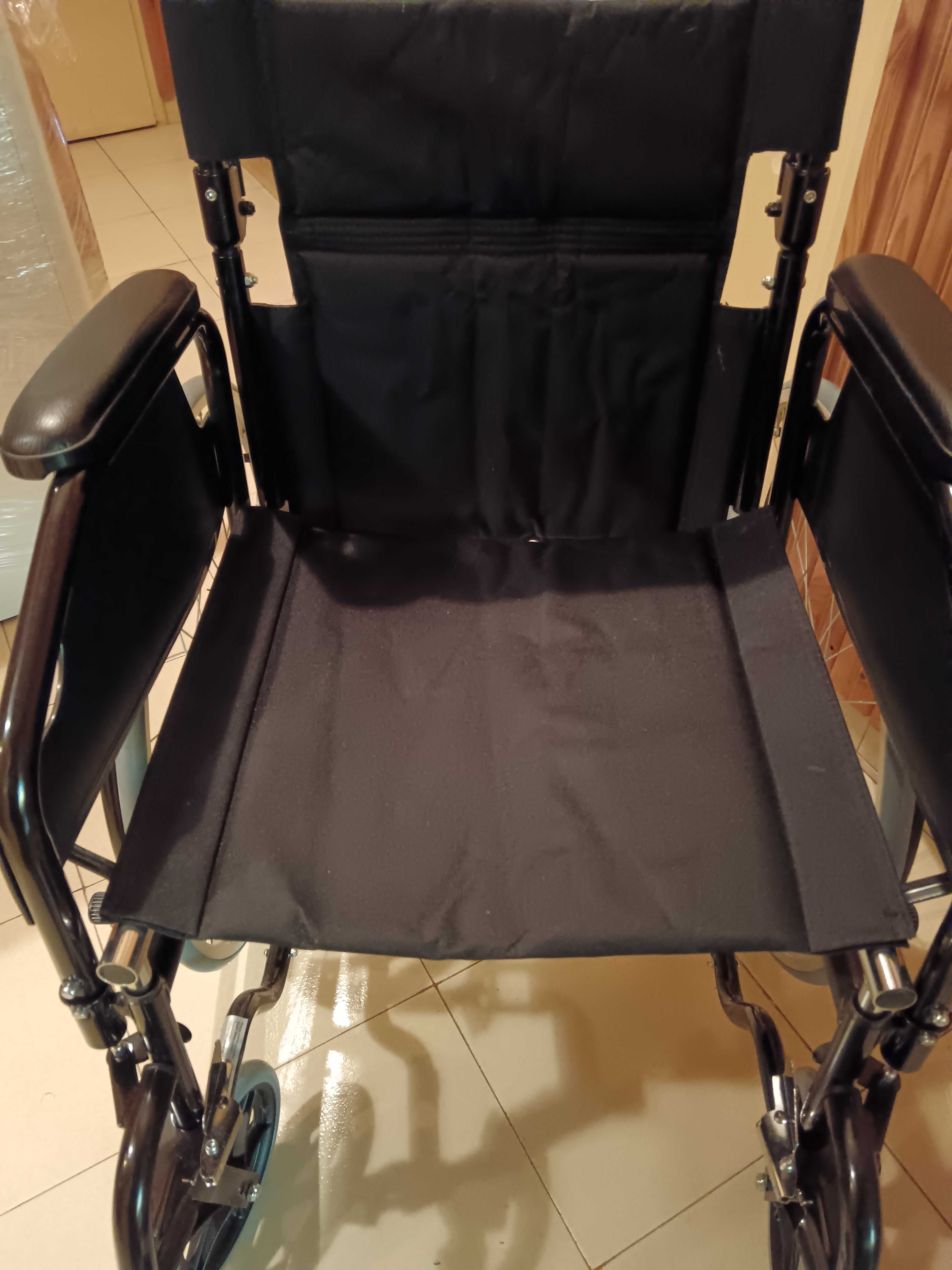 Инвалидна количка нова