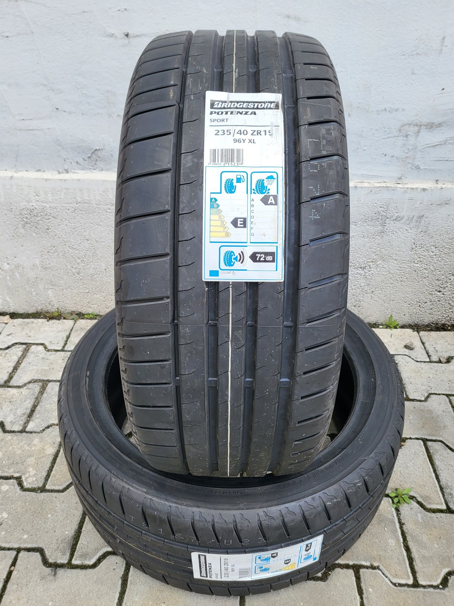 Anvelope turism vara Bridgestone 235 40 19