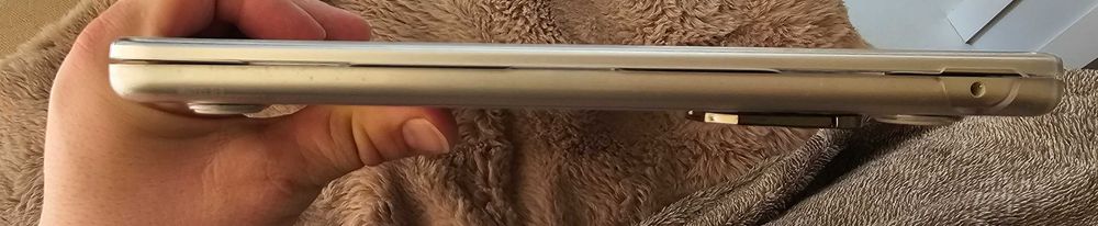 Apple MacBook Air 15.3" 8G/256 2024 + Apple мишка