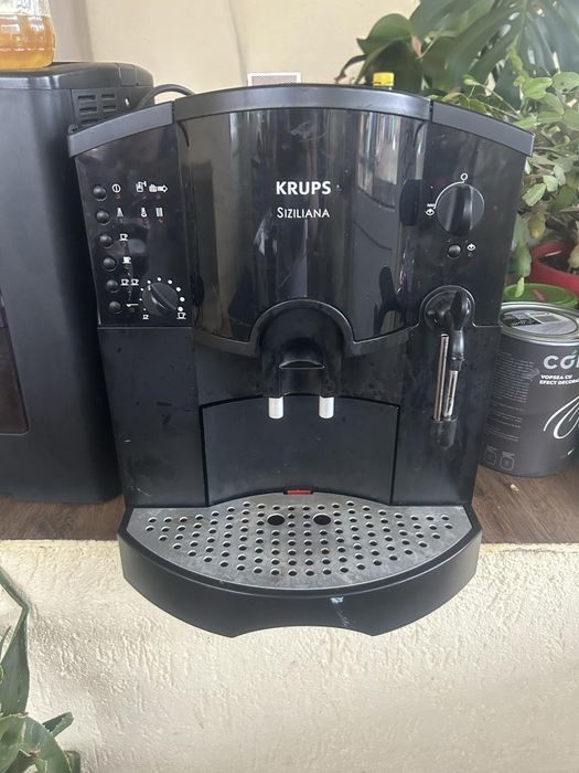 Vând aparat de cafea krups siziliana