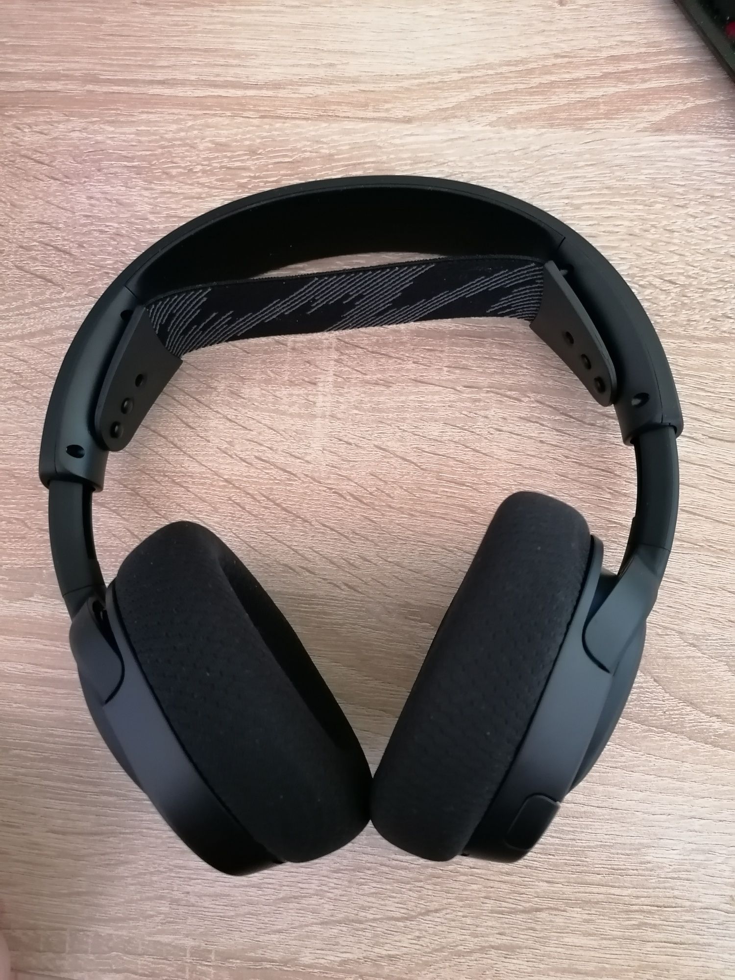 SteelSeries Arctis Nova 3 слушалки