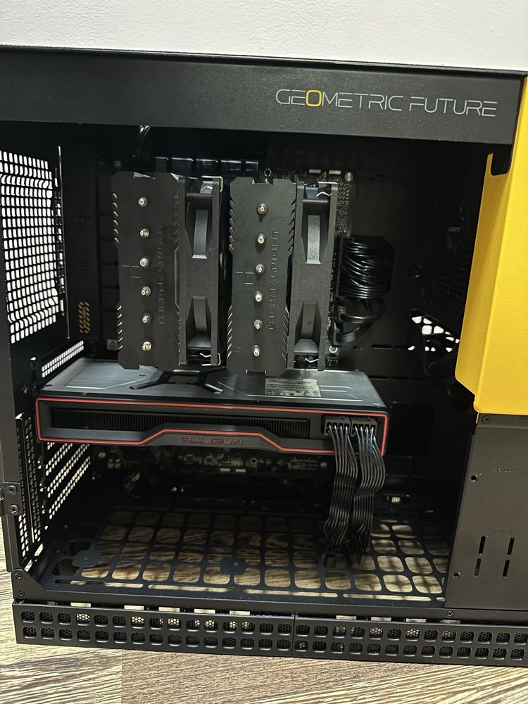 Компютър 6800, Ryzen 5 7th gen, 32gb