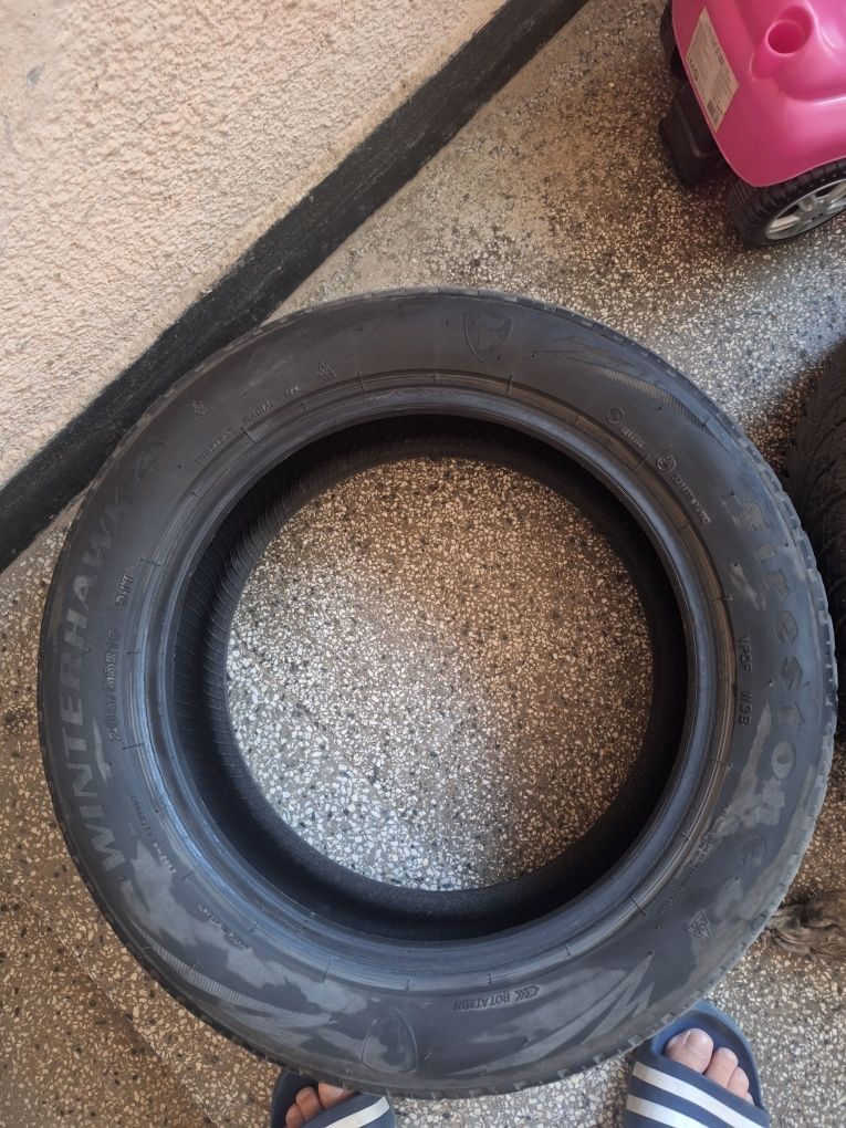 Зимни гуми 4 броя-2бр. Nexen205×55×16+2бр. Firestone Winterhawk 4 205×