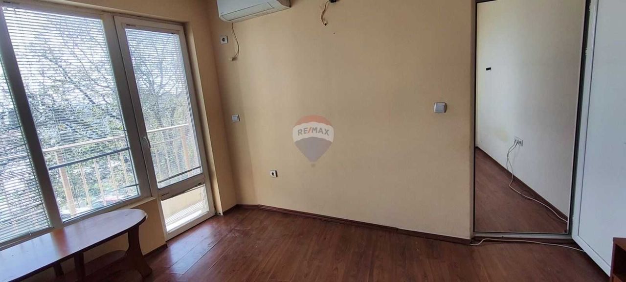 Продава се Двустаен апартамент в Варна, Владислав Варненчик - 51 кв.м за 1469 €/кв.м - Снимка #4