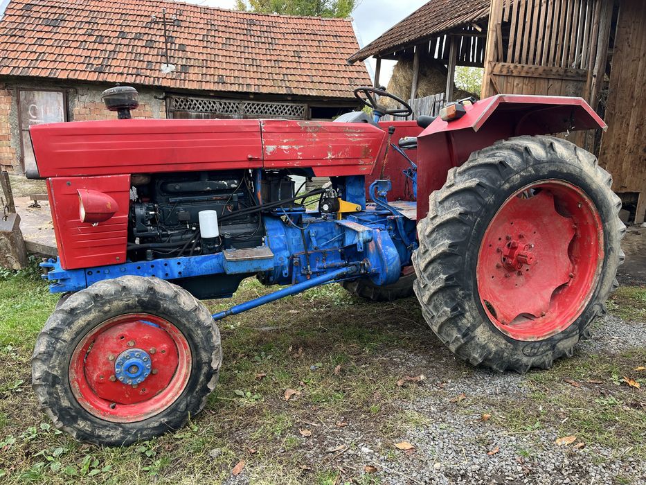 Tractor u651 M 4x4