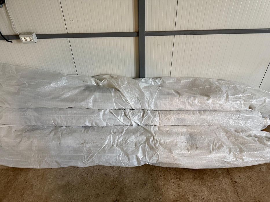 Umbrela mare nouă impermeabilaterasă 3.5x3.5 nouă 4 bu complete