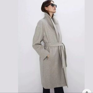 Zara Женское пальто