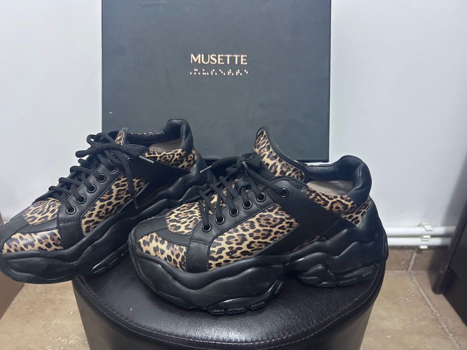 Papuci Musette model animal print