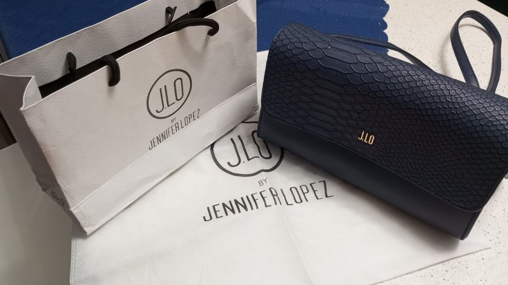 Чанти, нови. Черна италианска, мека кожа