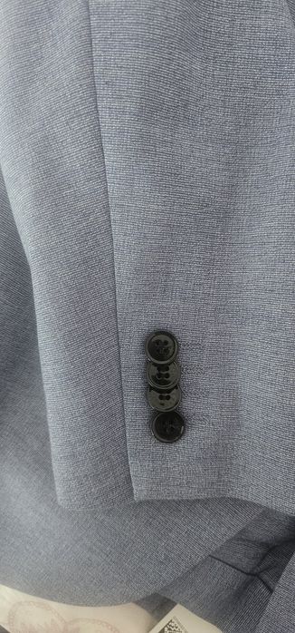 Мъжки костюм Н&М