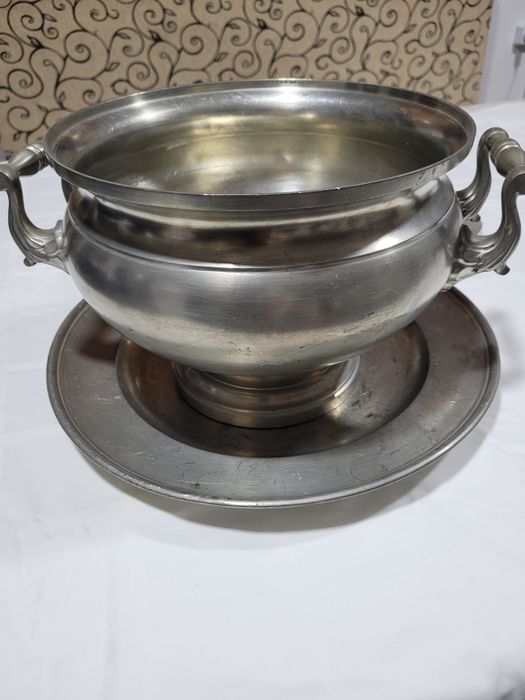 Pahare,carafă,bol zinc