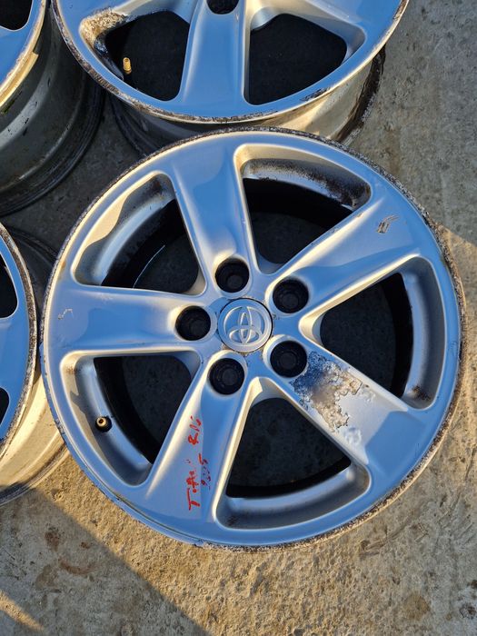 Jante aliaj Toyota Avensis 2005 R16