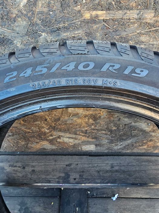 Anvelope 245 40 19