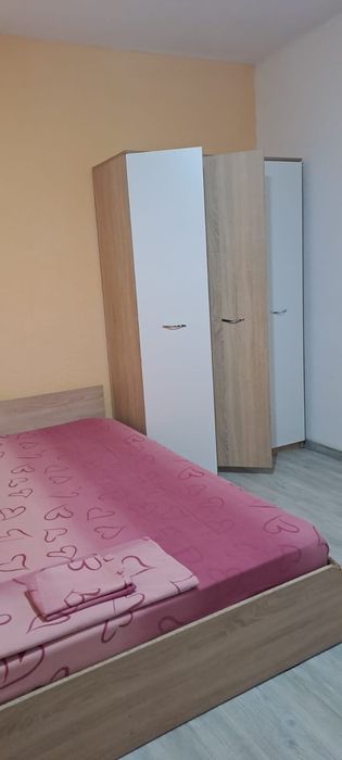 Inchiriez apartament cu o camera